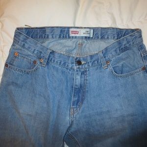 Levi’s Relaxed 550s boys size 12Husky/ 32x27